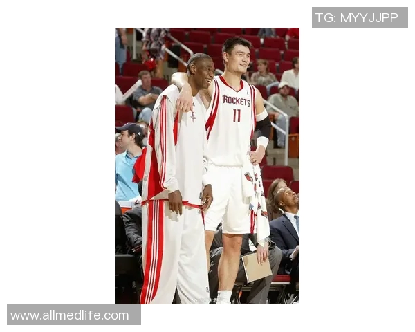 姚明与科特迪瓦篮球的交锋与友谊:跨国体育文化的碰撞与融合 姚明与科特迪瓦篮球的交锋与友谊:跨国体育文化的碰撞与融合