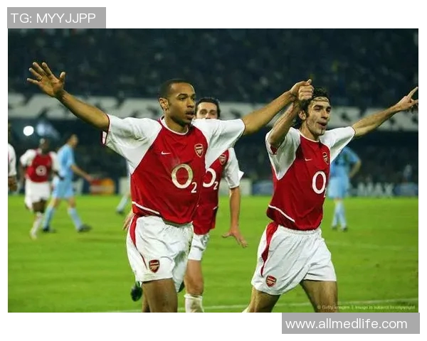 13号足球明星边锋的传奇之路与辉煌成就解析 13号足球明星边锋的传奇之路与辉煌成就解析