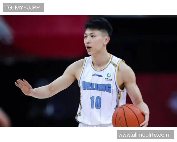 刘晓宇的成长之路：从篮球新星到职业赛场的奋斗历程与心路历程